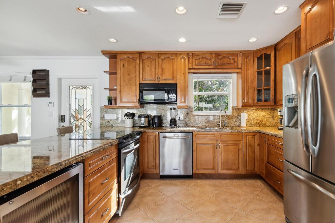 Chic Fort Lauderdale House With Private Pool Εξωτερικό φωτογραφία